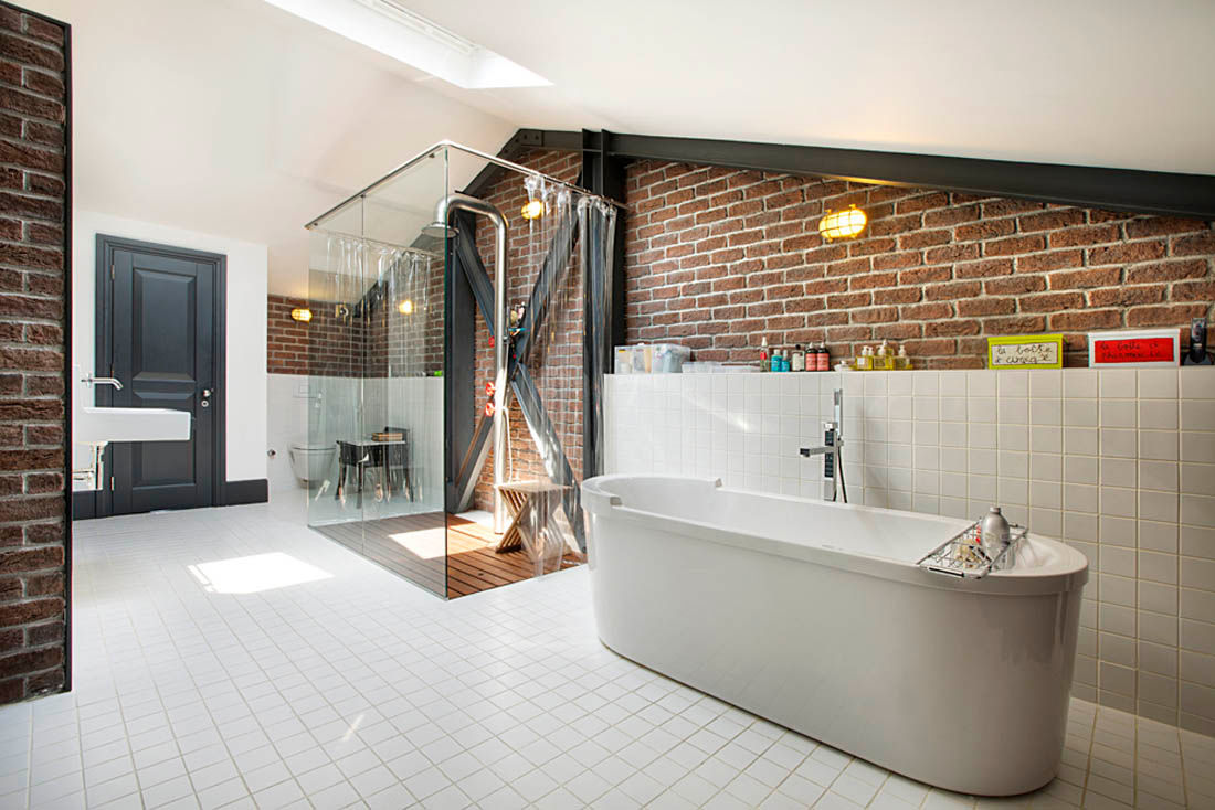 Levent Villa, Udesign Architecture Udesign Architecture Industrial style bathroom