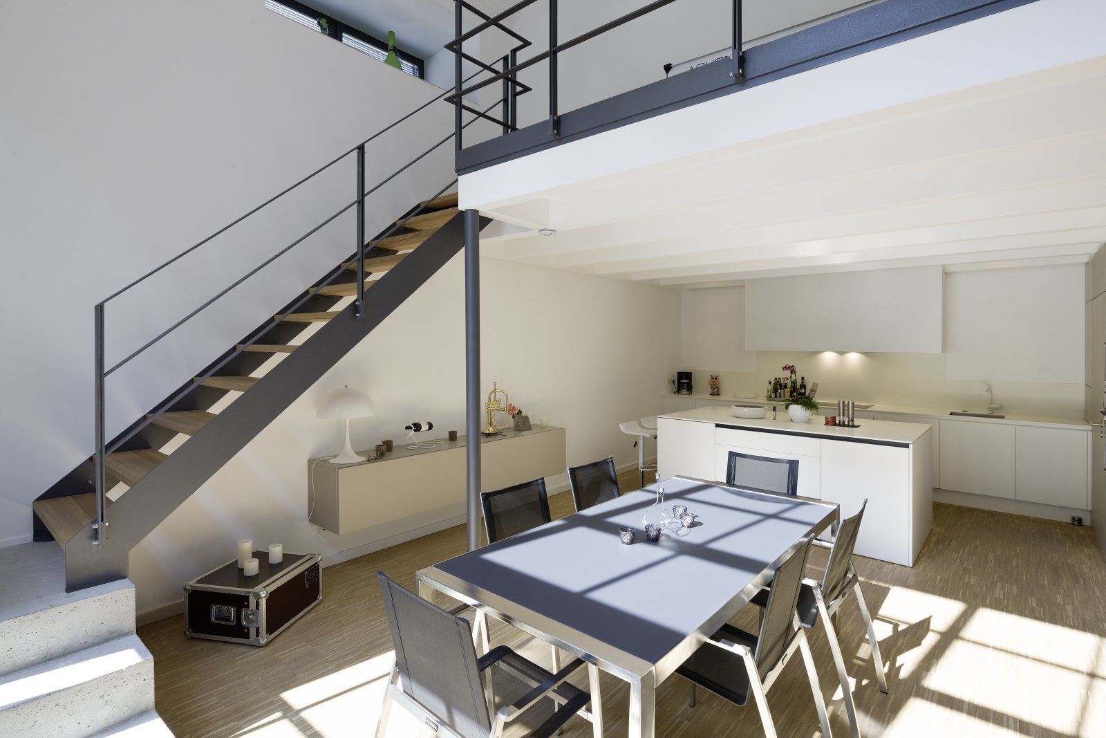 Lofts - Tuchfabrik, Hauser - Architektur Hauser - Architektur Industrial style dining room