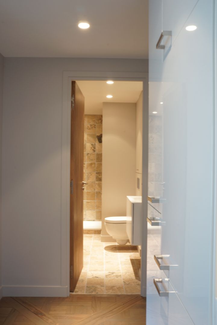 PARIS 17 30m², blackStones blackStones Ванная комната в стиле модерн