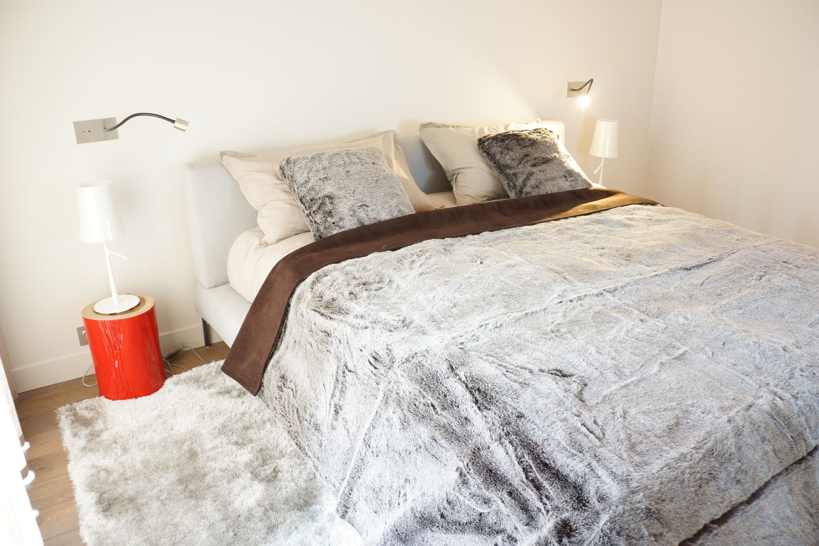 PARIS 8 65m², blackStones blackStones Camera da letto moderna