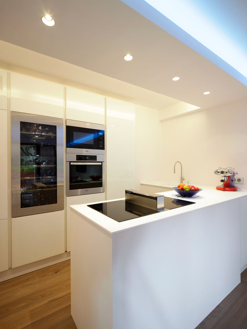 PARIS 17 70m², blackStones blackStones Modern kitchen