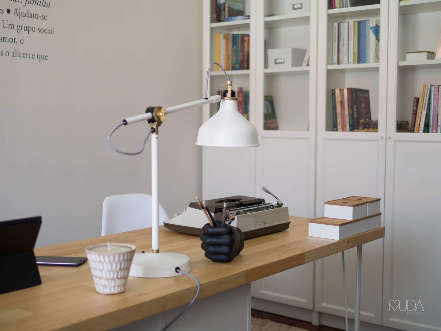 AP Home Office - Sintra, MUDA Home Design MUDA Home Design Scandinavische studeerkamer