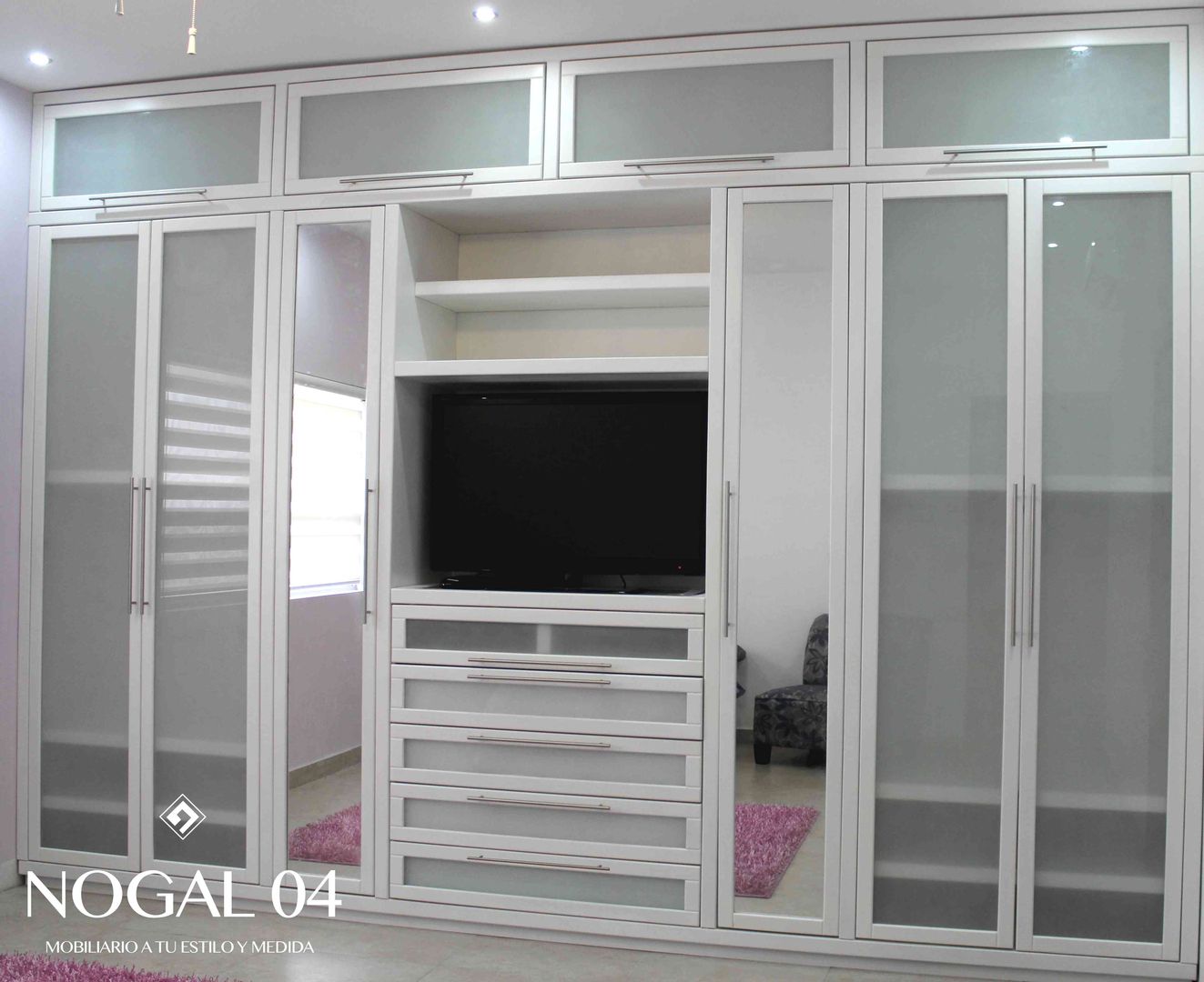 Closet para Recámara de Niñas homify Vestidores y placares de estilo moderno