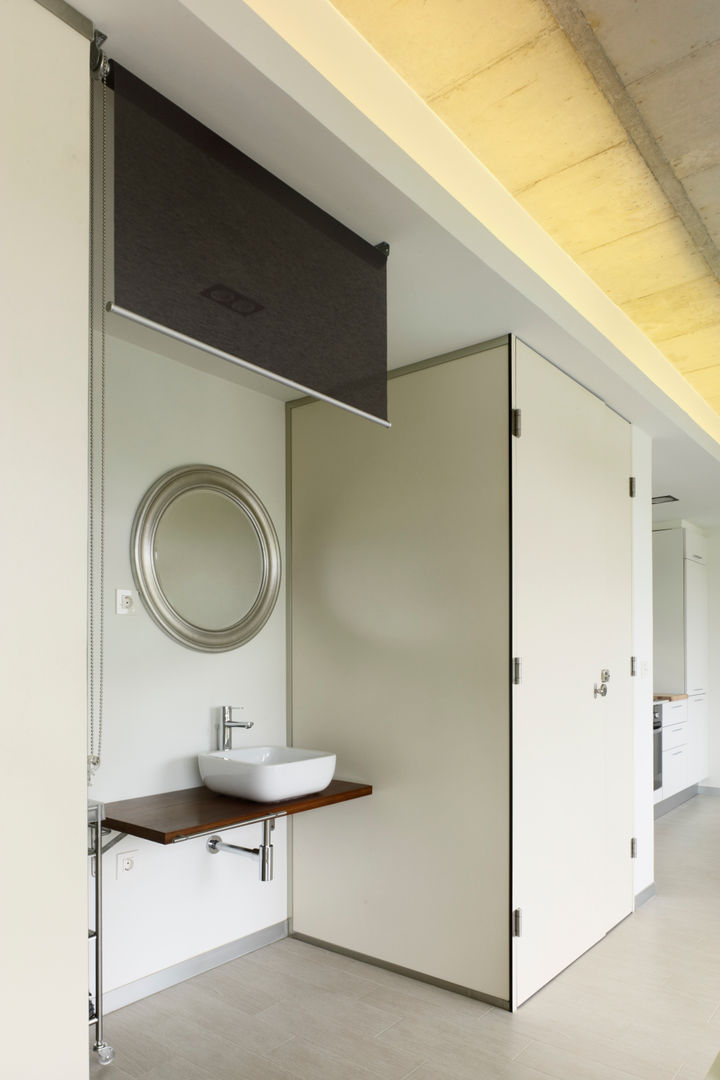 Vivienda en Villagarcía, Nan Arquitectos Nan Arquitectos Minimalist style bathrooms