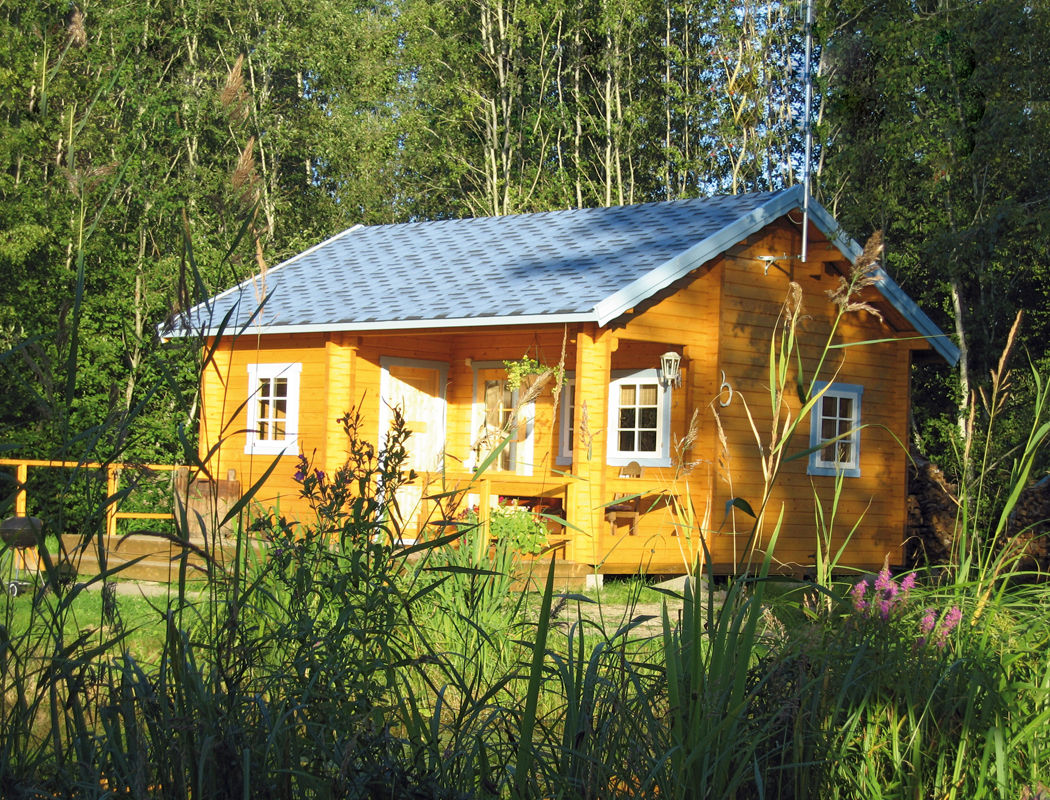 Ferienhaus aus Holz, Gartenhaus2000 GmbH Gartenhaus2000 GmbH Casas de estilo clásico