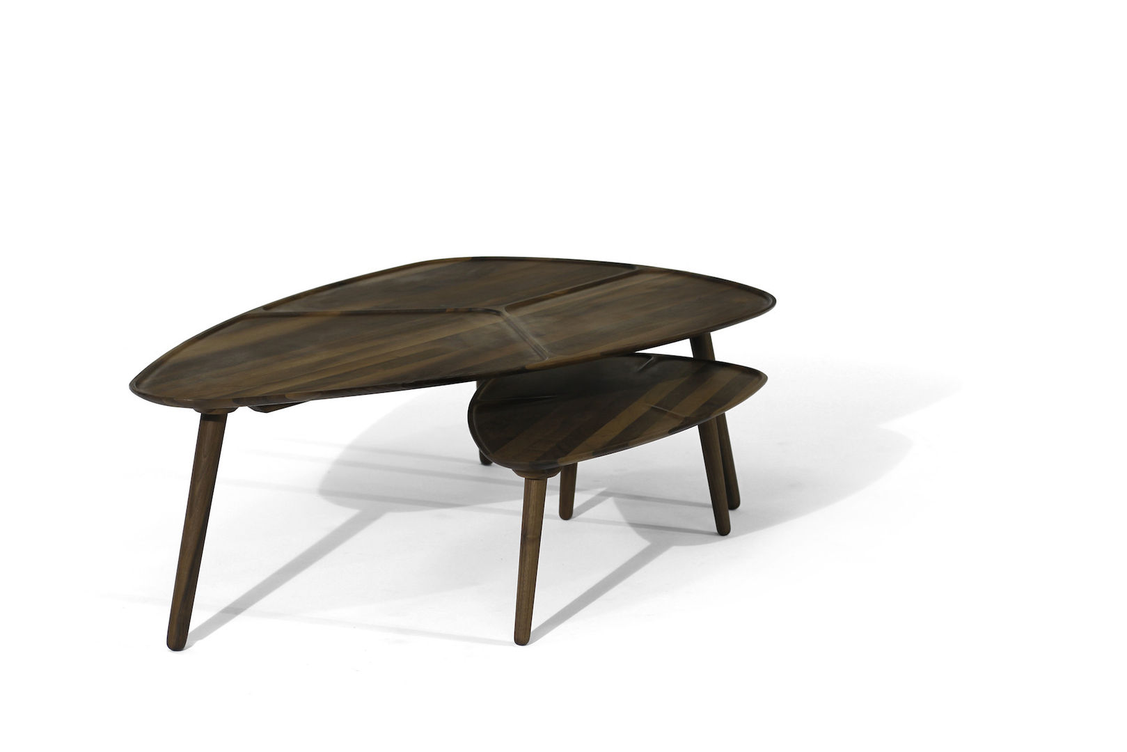 MALIN Salontische, SOLIDMADE | Design Furniture SOLIDMADE | Design Furniture Ruang Keluarga Modern Side tables & trays