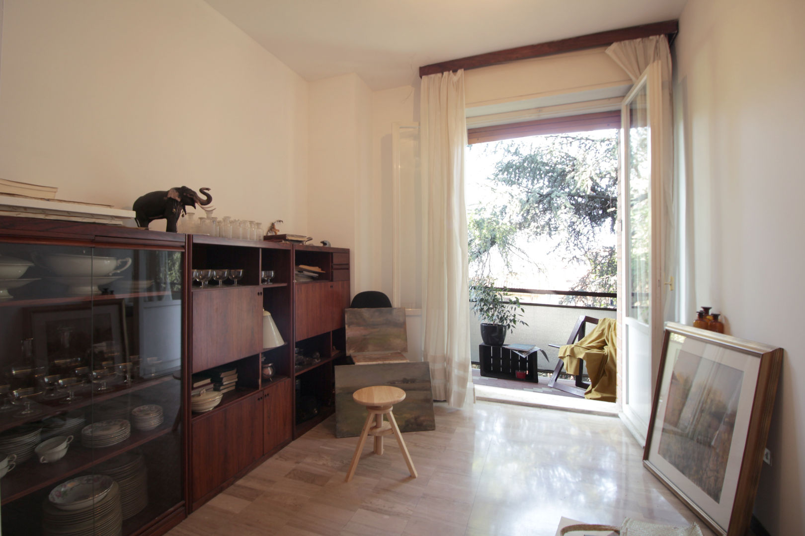 Lo studio laboratorio dell'Artista Michela Galletti Architetto e Home Stager Studio in stile classico