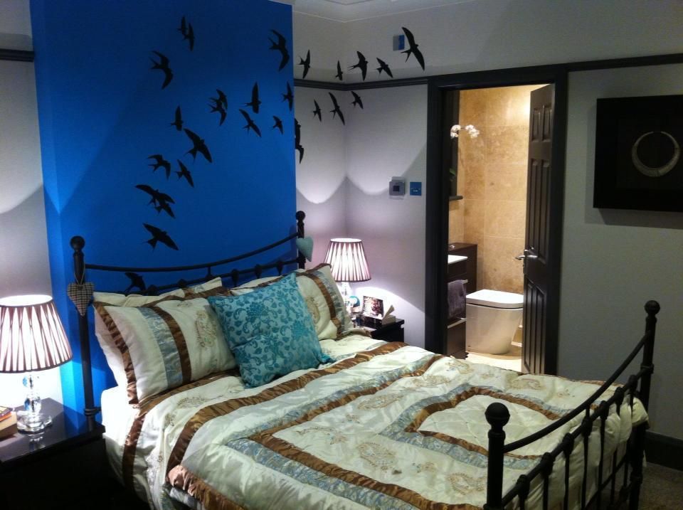 Swallows Wall Stickers homify Modern style bedroom