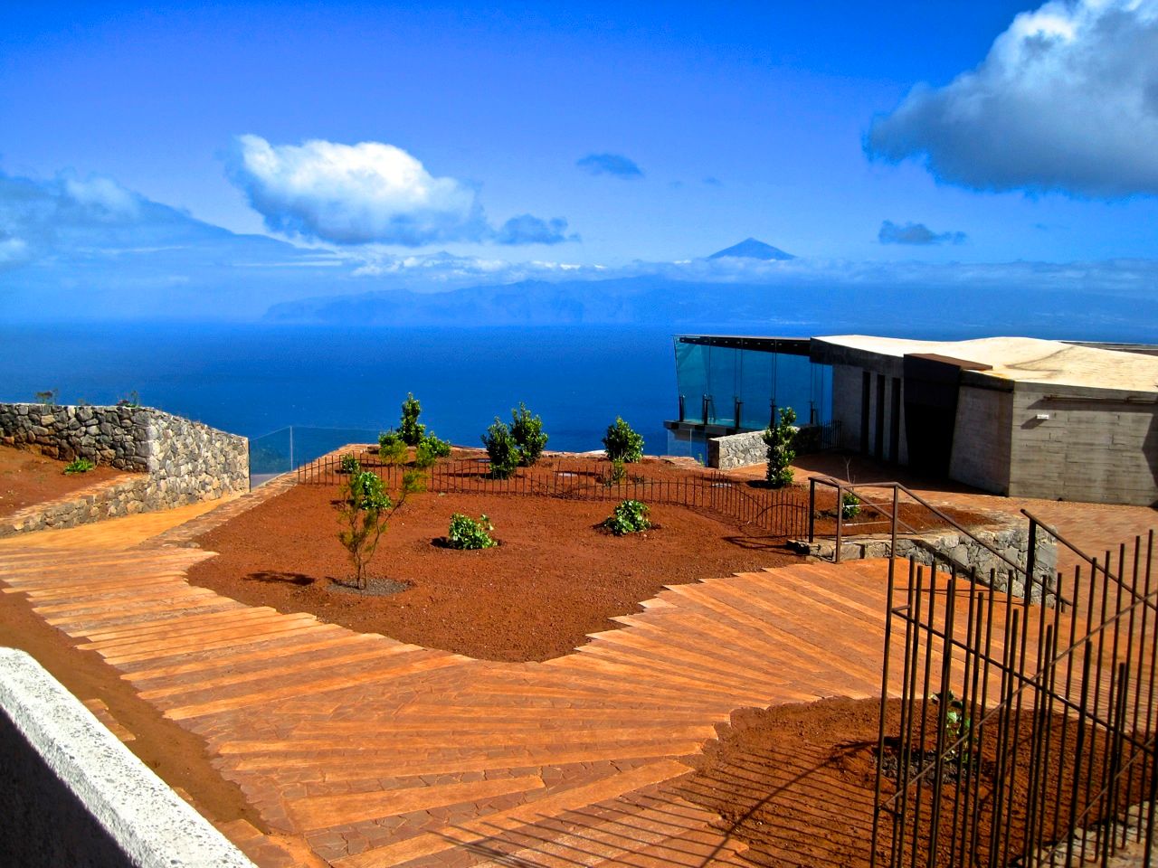 Miradouro Abrantes La Gomera, Pentagonal Pentagonal Commercial spaces Event venues