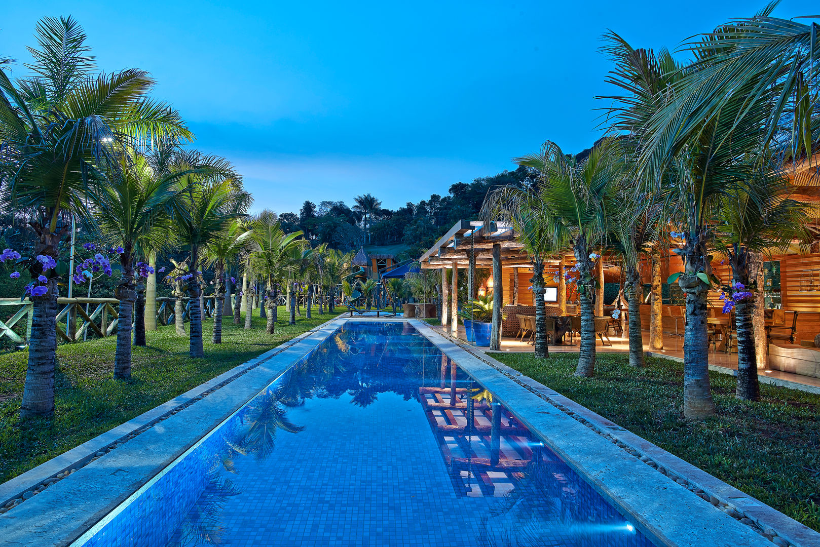 Sítio em Itaúna - MG, Beth Nejm Beth Nejm Piscine rustique