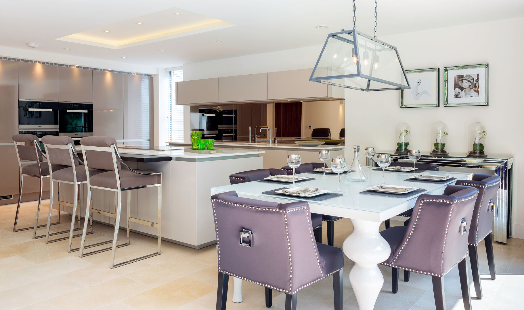 Park Show Home homify Cocinas modernas