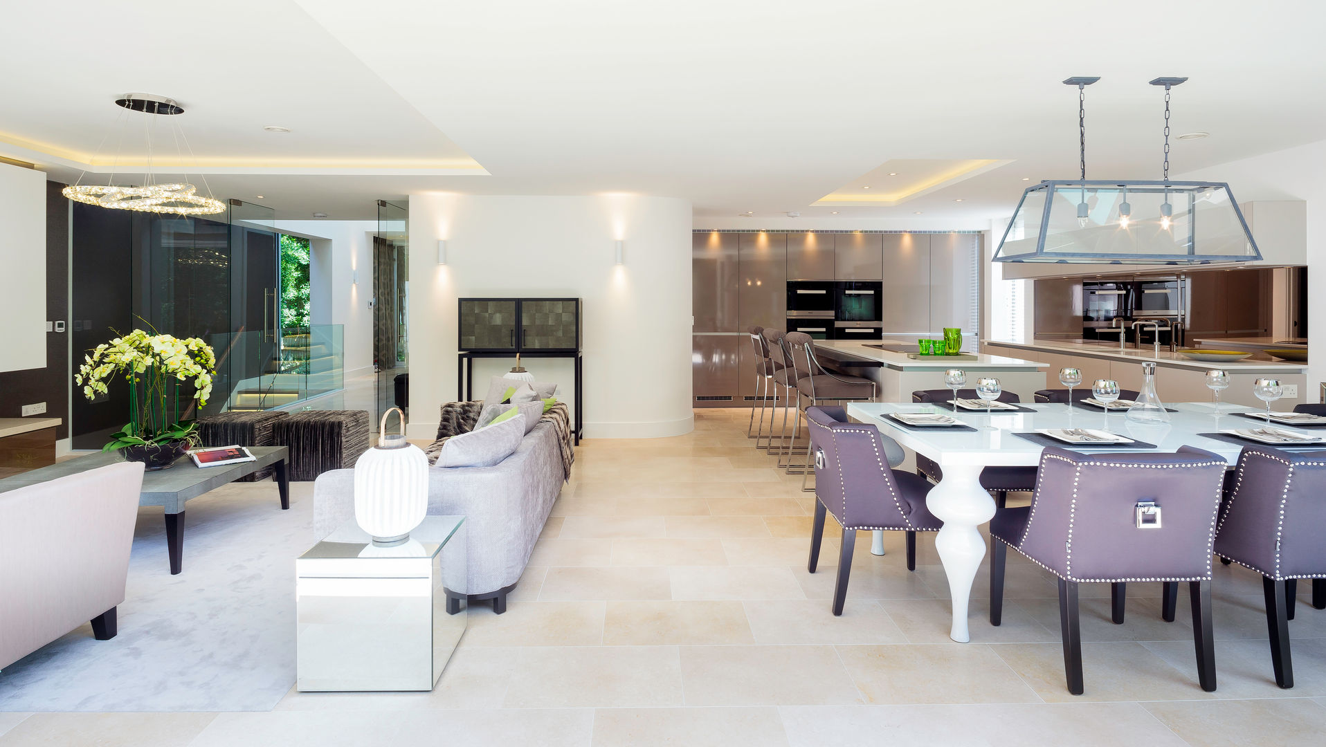 Park Show Home homify Cocinas de estilo moderno