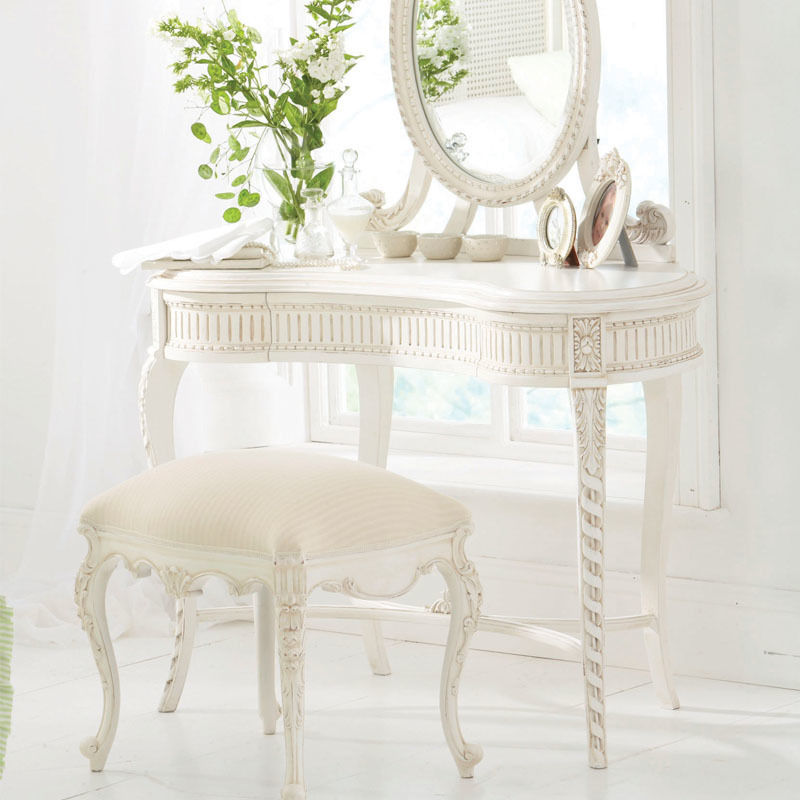 Tilly Fleur Dressing Table Little Lucy Willow Детская комнатa в классическом стиле Письменные столы и стулья