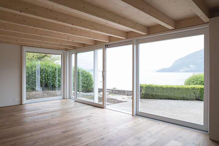 Ferienhausumbau in Leissigen, Oliver Brandenberger Architekten BSA SIA Oliver Brandenberger Architekten BSA SIA Rustic style living room