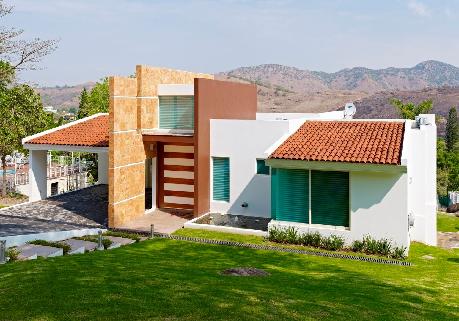 Casa Altavista, Excelencia en Diseño Excelencia en Diseño Дома в стиле модерн