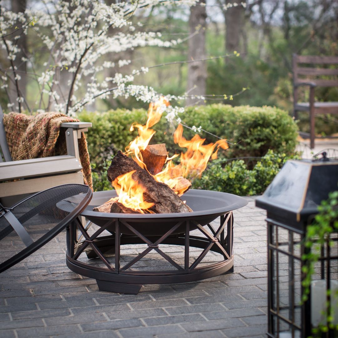 BAHÇE ŞÖMİNESİ - KIŞ GÜNEŞİ, BAHÇE ŞÖMİNESİ BAHÇE ŞÖMİNESİ Modern garden Fire pits & barbecues