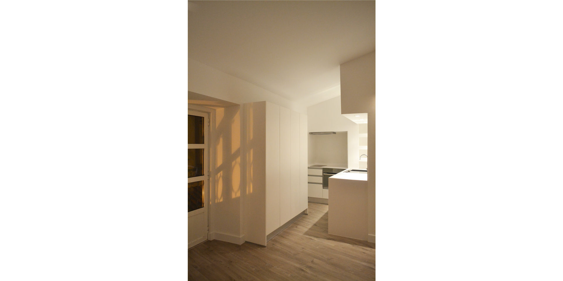 032 | Apartamento, Alfama, Lisboa, T2 Arquitectura & Interiores T2 Arquitectura & Interiores ห้องครัว