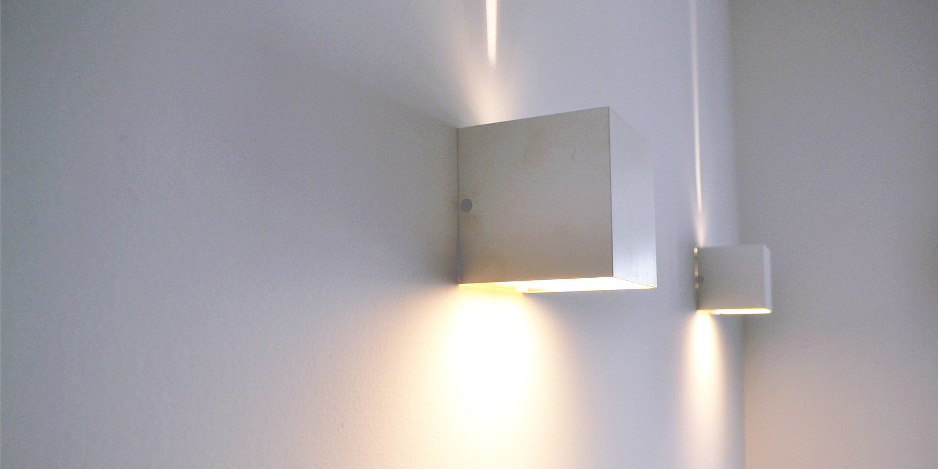 032 | Apartamento, Alfama, Lisboa, T2 Arquitectura & Interiores T2 Arquitectura & Interiores غرفة المعيشة إضاءة