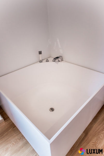 Wanny na wymiar, Luxum Luxum Modern bathroom Bathtubs & showers