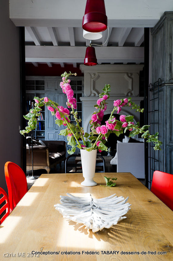 la Bernerie, Frédéric TABARY Frédéric TABARY Eclectic style dining room Tables