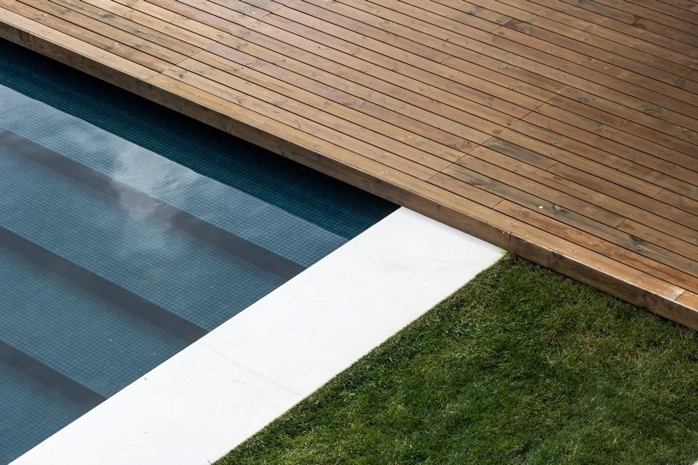 House in Beloura, Sintra, Estúdio Urbano Arquitectos Estúdio Urbano Arquitectos Minimalistische Pools