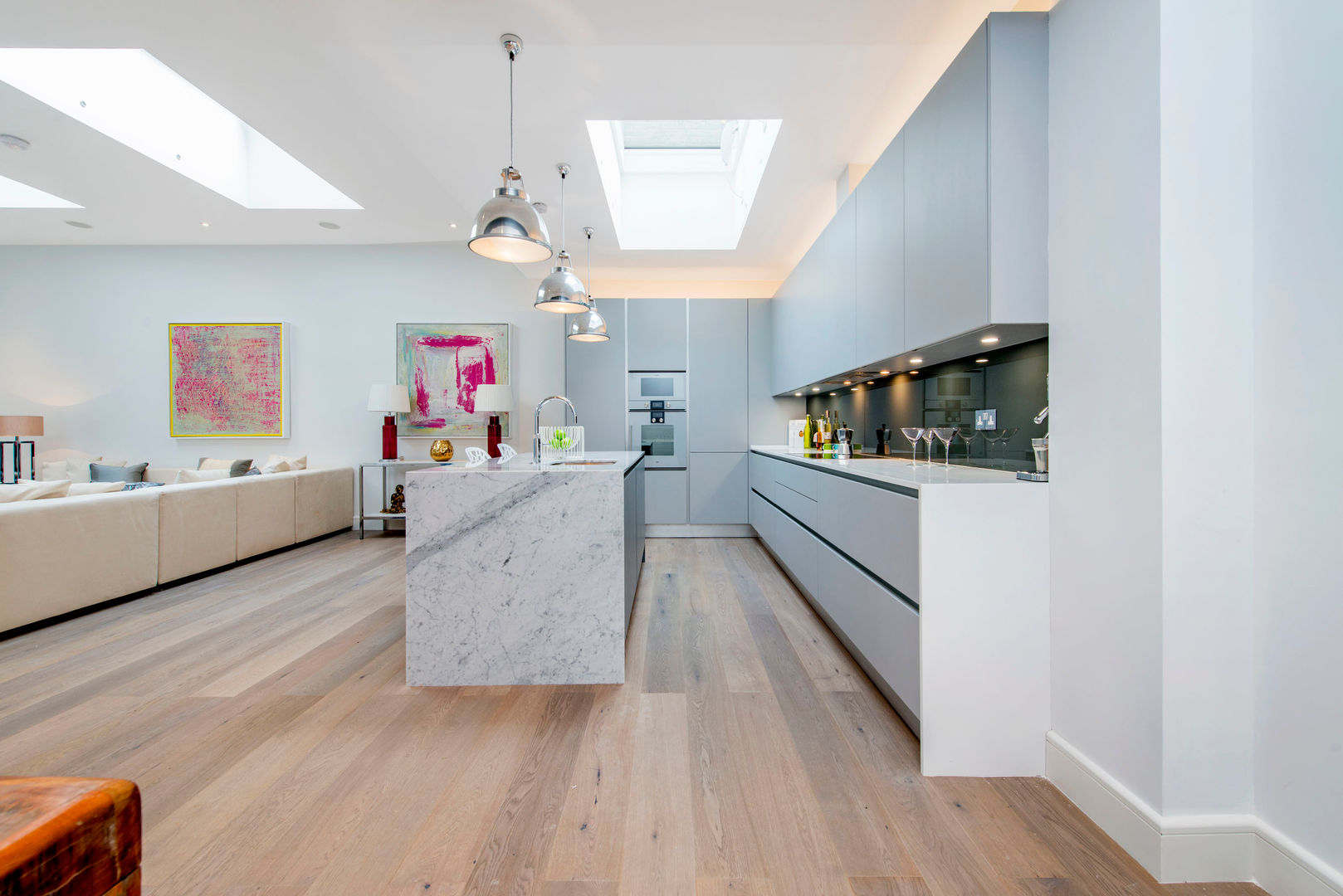 kitchen Balance Property Ltd 現代廚房設計點子、靈感&圖片
