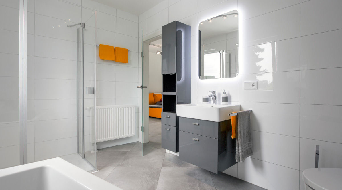 ICON CUBE - Modernes Wohnen im Bauhaus-Stil, Dennert Massivhaus GmbH Dennert Massivhaus GmbH Modern bathroom