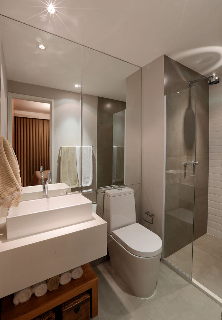 Brooklin | Decorados, SESSO & DALANEZI SESSO & DALANEZI Modern style bathrooms