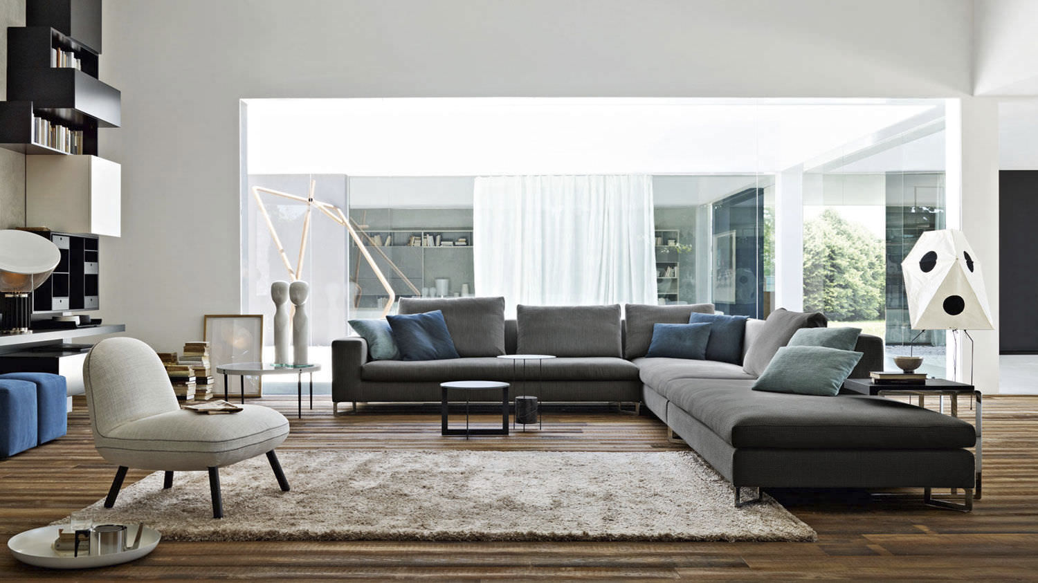 Large Sofa by Molteni & C Campbell Watson Salon moderne Canapés & Fauteuils