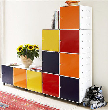 Cubes aus Metall, Cubestore Cubestore Modern living room Storage