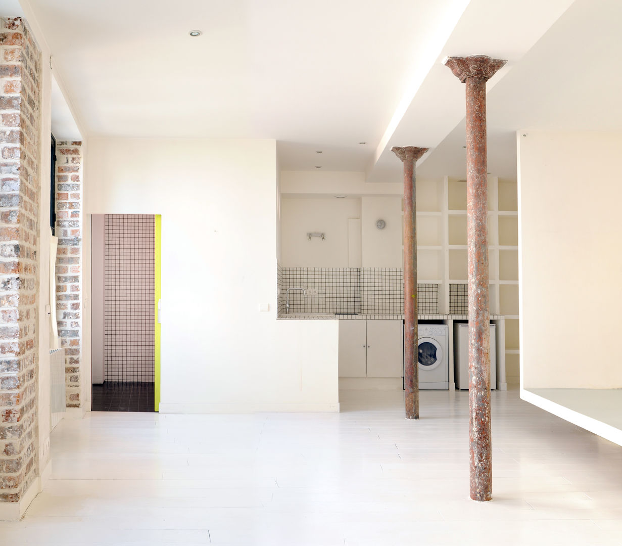 LOFT FILLE DU CALVAIRE, Mut-architecure Mut-architecure Nhà bếp phong cách công nghiệp