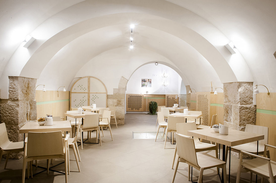 Pasticceria Monastero di S. Chiara, DressHome di Maria Incampo DressHome di Maria Incampo Commercial spaces Bars & clubs