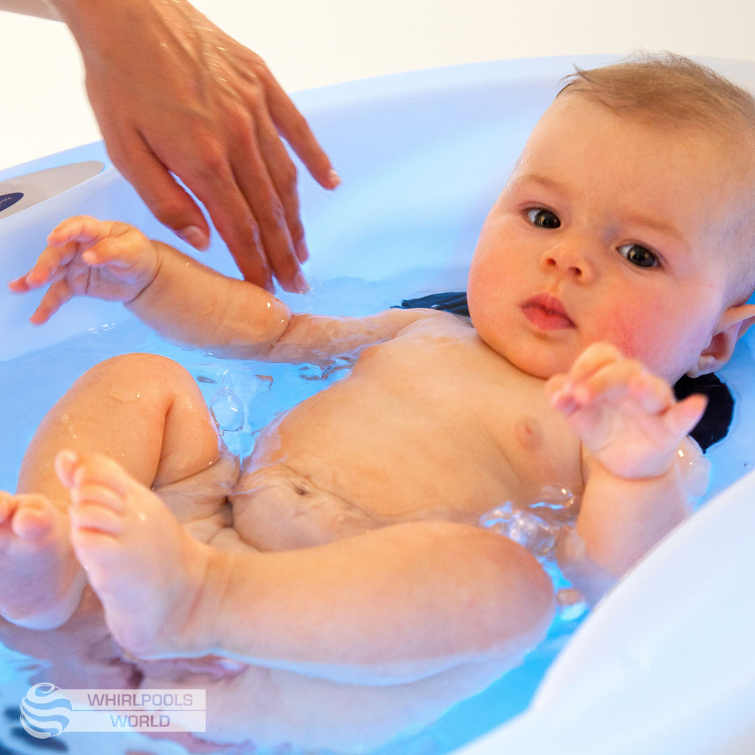 Whirlwanne Baby Spa, Whirlpools World Whirlpools World Spa de estilo clásico Mobiliario