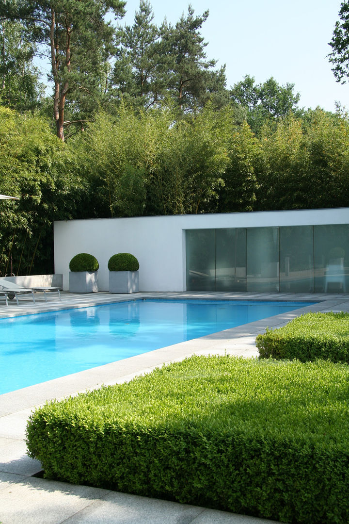Villa B. in Lanaken (Be), Lab32 architecten Lab32 architecten 泳池