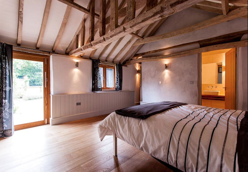 The old milking shed Beech Architects Country style bedroom