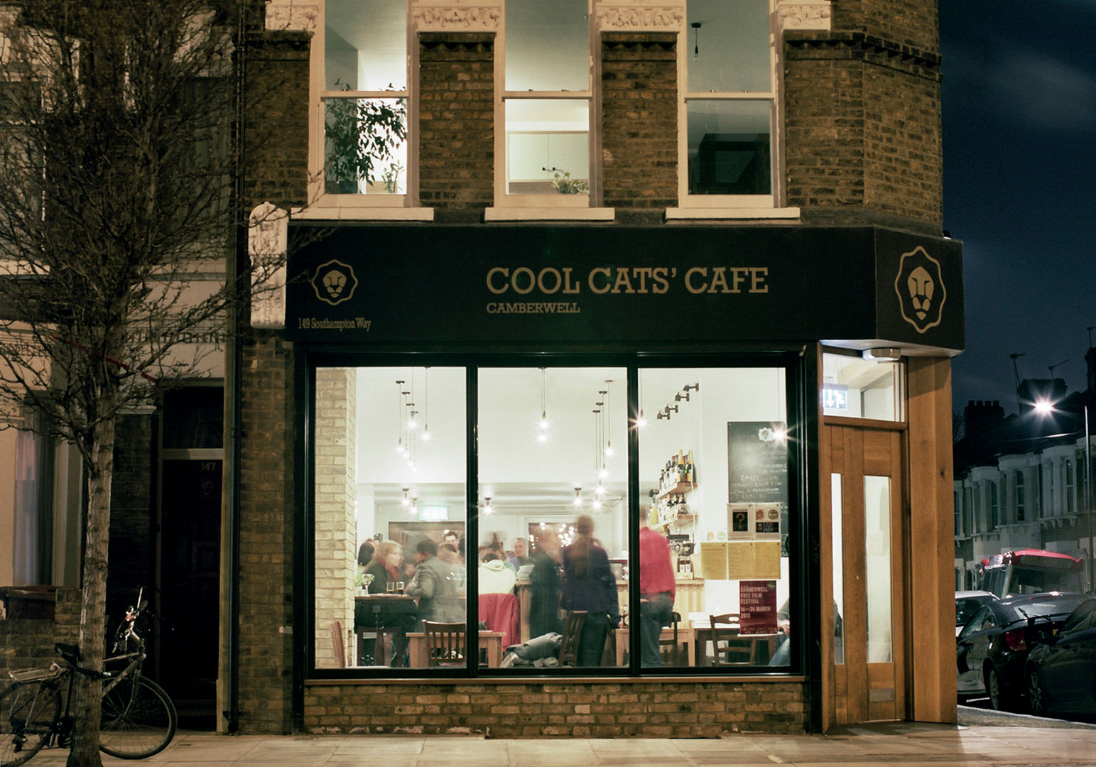 Cafe Entrance Twist In Architecture Espaços comerciais Espaços de restauração