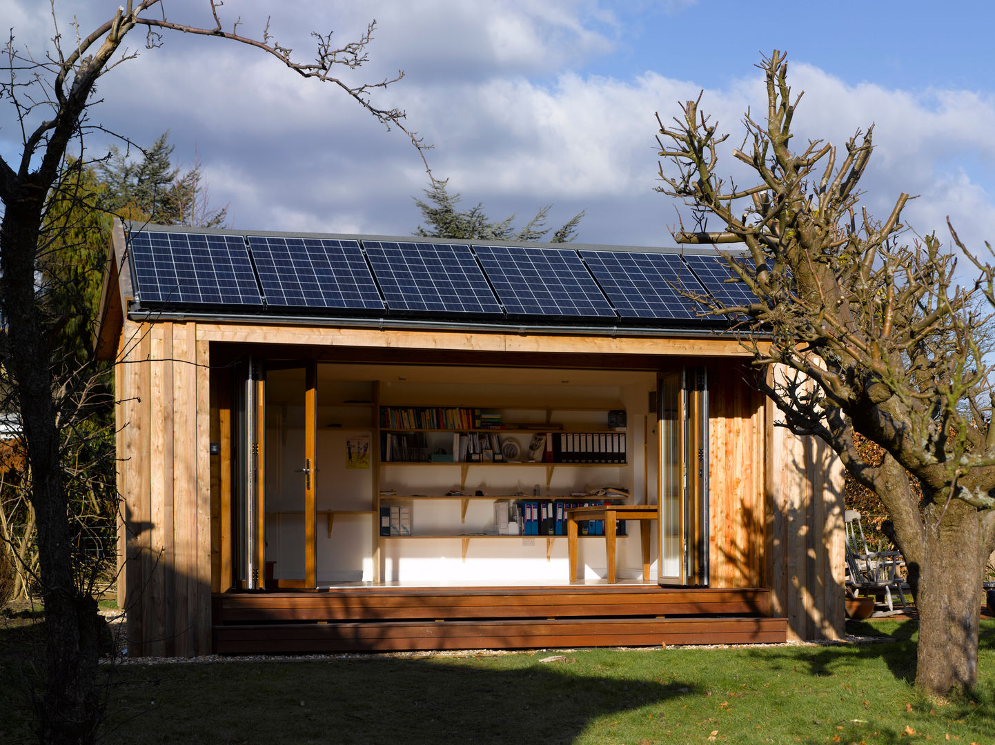 Solar garden room Energy Space Ltd