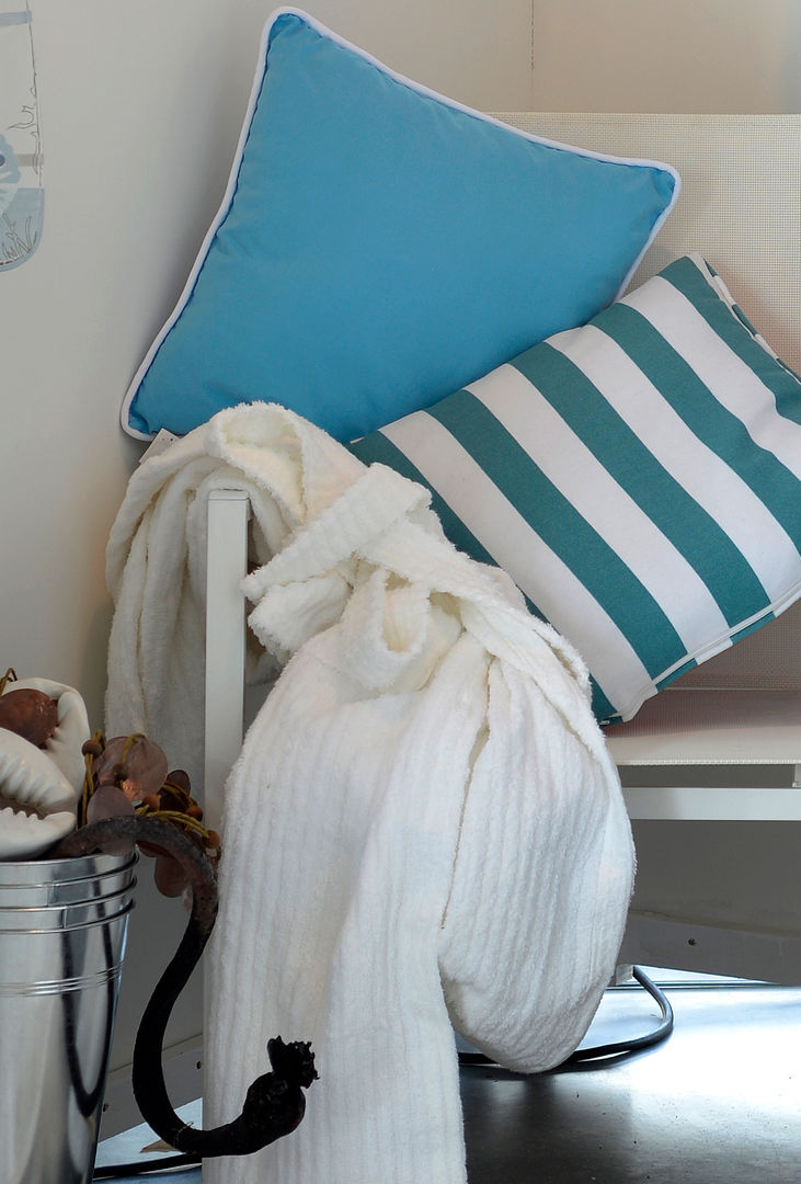 At the Beach Groothandel in decoratie en lifestyle artikelen Mediterrane badkamers Textiel & accessoires