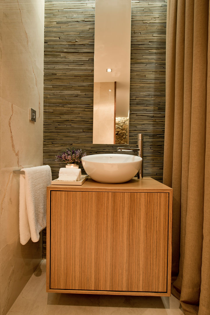 homify Modern Banyo