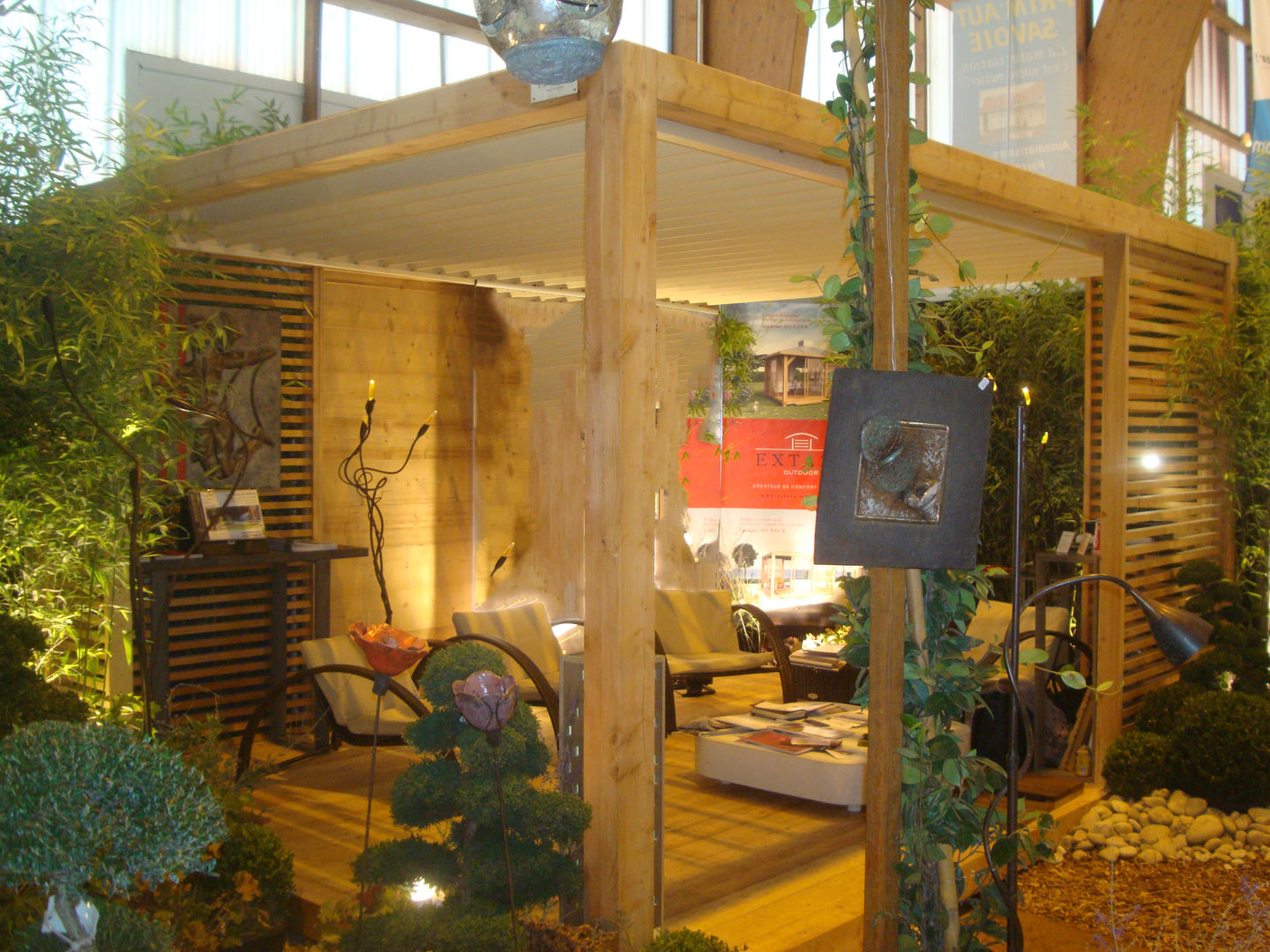 Pergola bioclimatique OUTSUN homify Jardin moderne