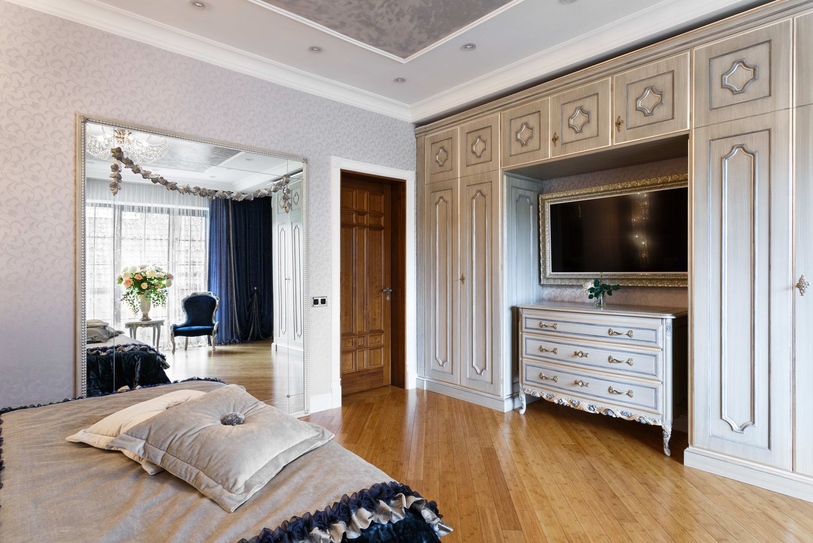 Дом в г.Калининграде, AGRAFFE design AGRAFFE design Classic style bedroom