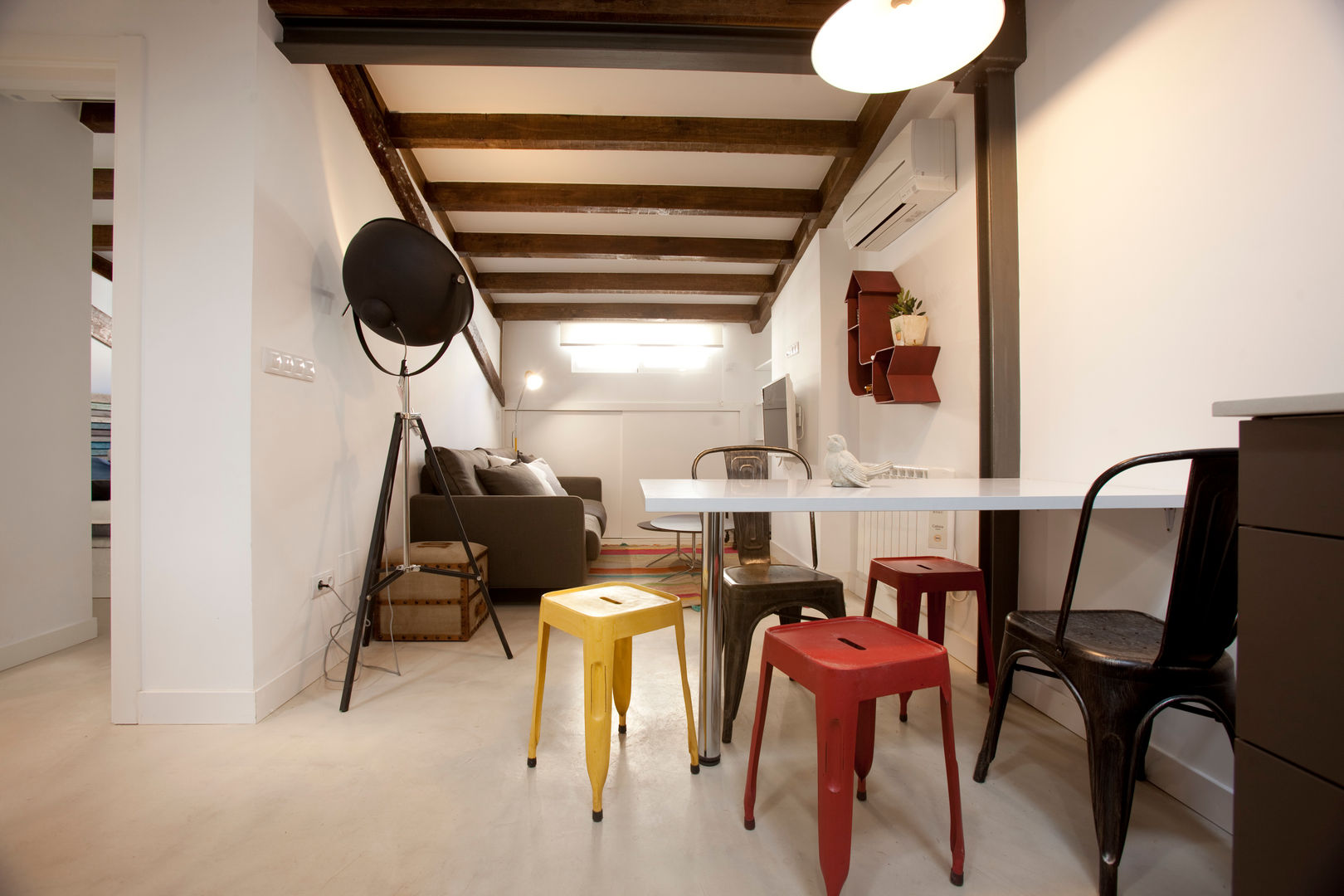 32 m2 en Madrid / Mini aparment, Conejero Arquitectura Conejero Arquitectura