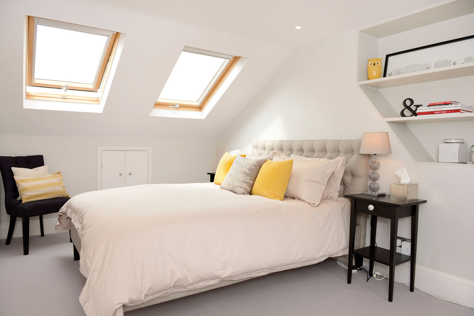 A Complete Family Home Transformation, Ruth Noble Interiors Ruth Noble Interiors Modern Bedroom