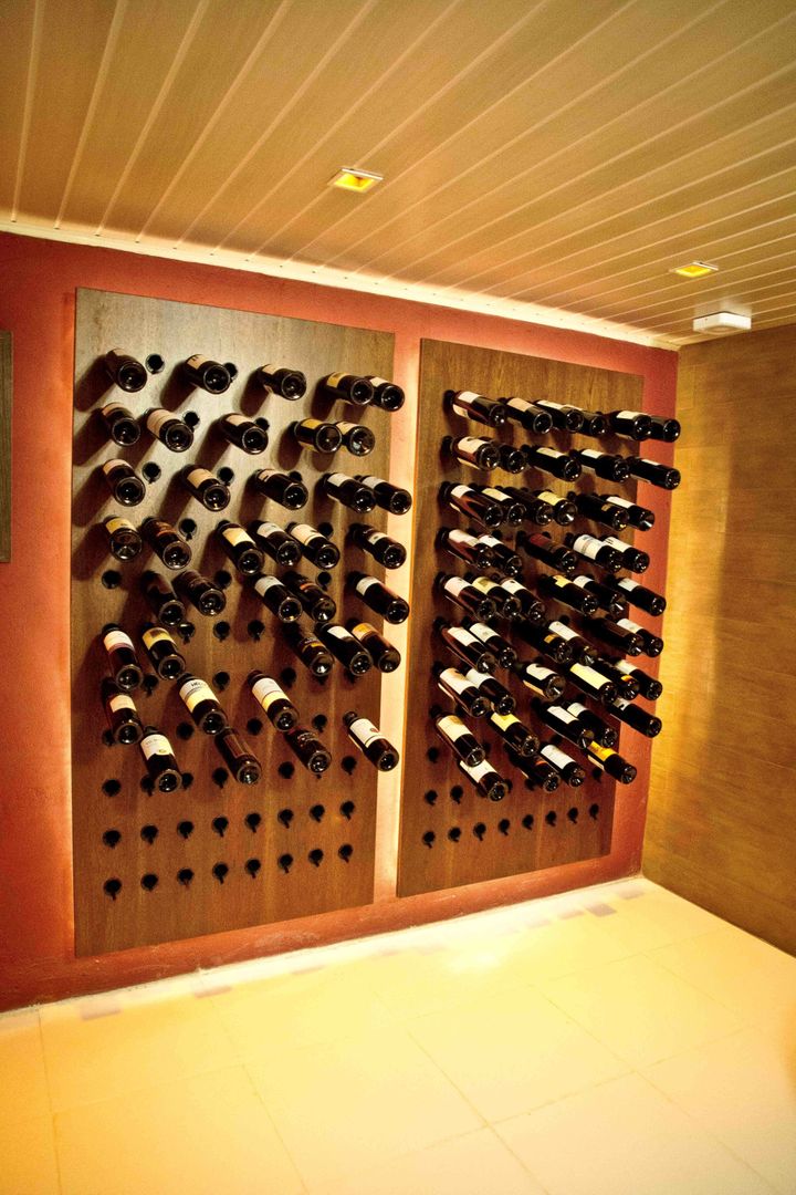 Residência Jardim do Sol - III, INOVA Arquitetura INOVA Arquitetura قبو النبيذ Wine cellar