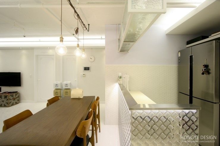 homify Salle à manger moderne