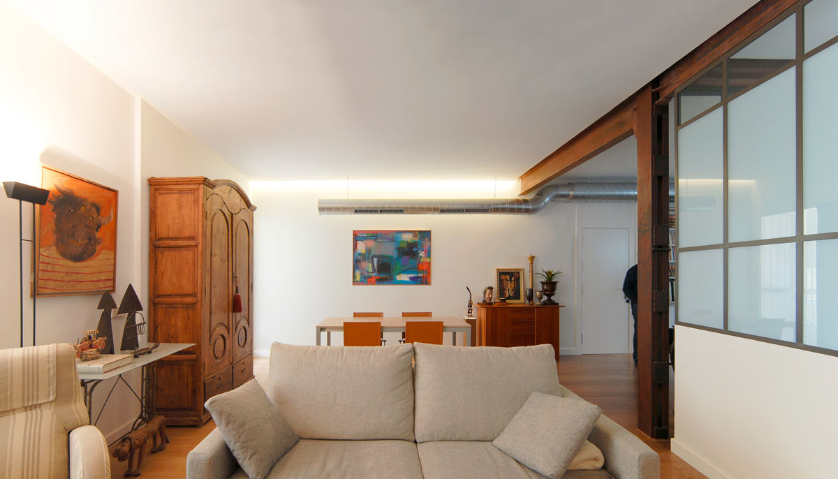 Loft en El Arenal, CM4 Arquitectos CM4 Arquitectos Salas de jantar industriais Iluminação