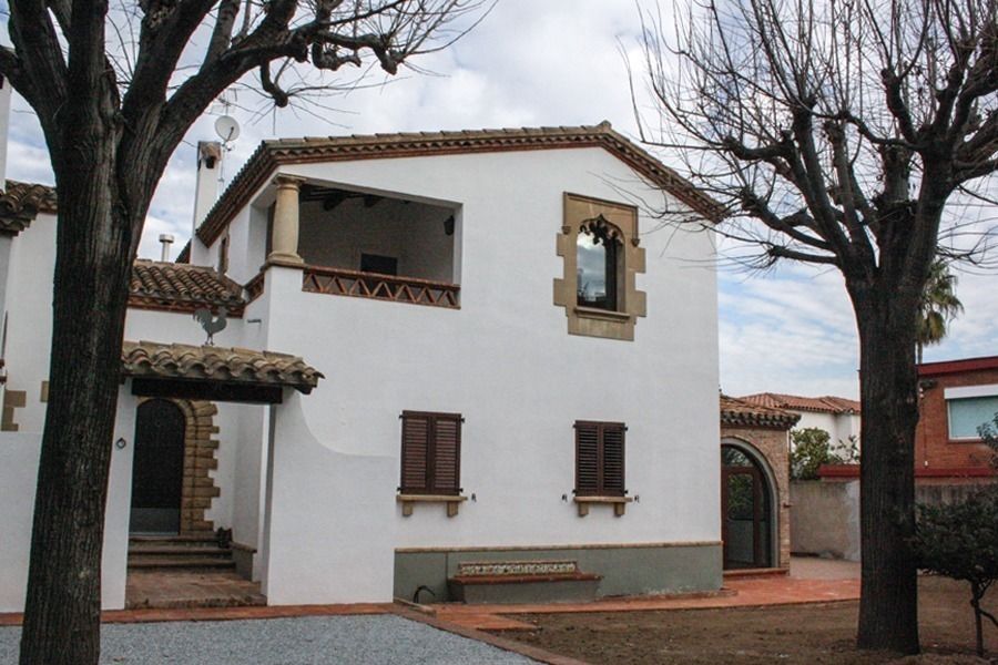 Cerdanyola, SMMARQUITECTURA SMMARQUITECTURA Rustic style garden