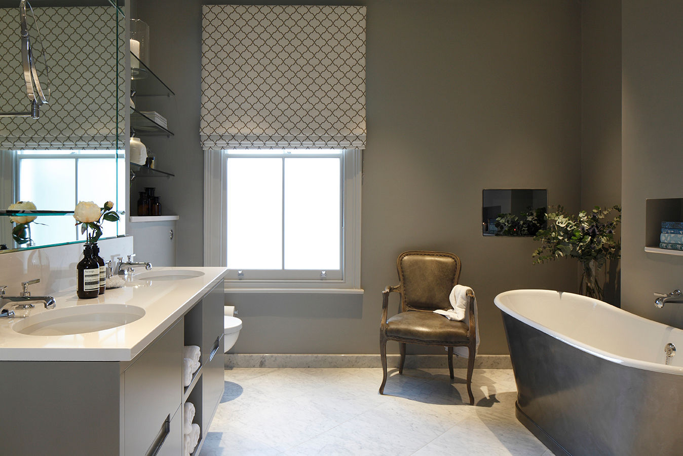 Master Bedroom Ensuite, Laura Sole Interiors Laura Sole Interiors Kamar Mandi Klasik