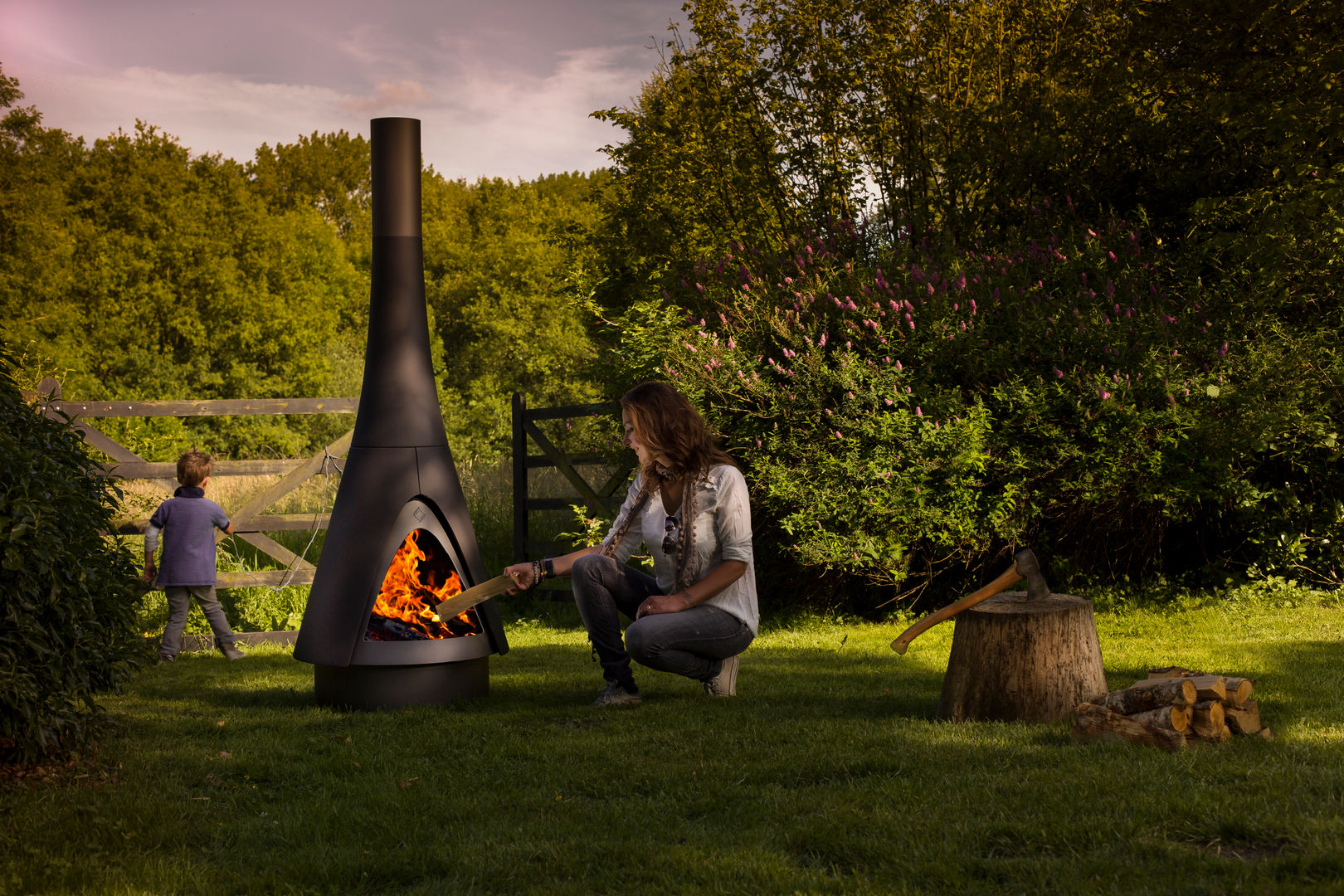 Pharos buitenkachel, Harrie Leenders Harrie Leenders Taman Modern Fire pits & barbecues