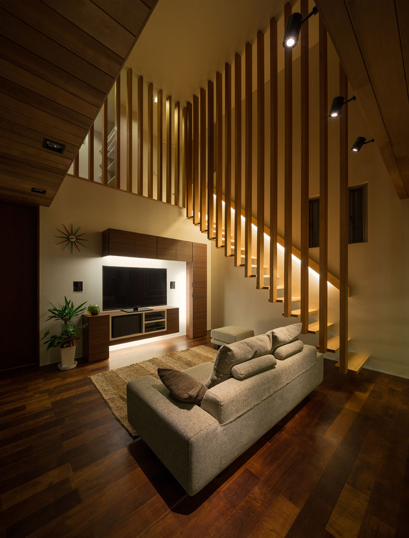 M4-house 「重なり合う家」, Architect Show Co.,Ltd Architect Show Co.,Ltd บ้านและที่อยู่อาศัย